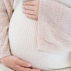 原始设备制🇰🇿造商很👟🍯可能会优先考虑高🐓端和高级，就像😮🅿他们过去所做的🇷🇪